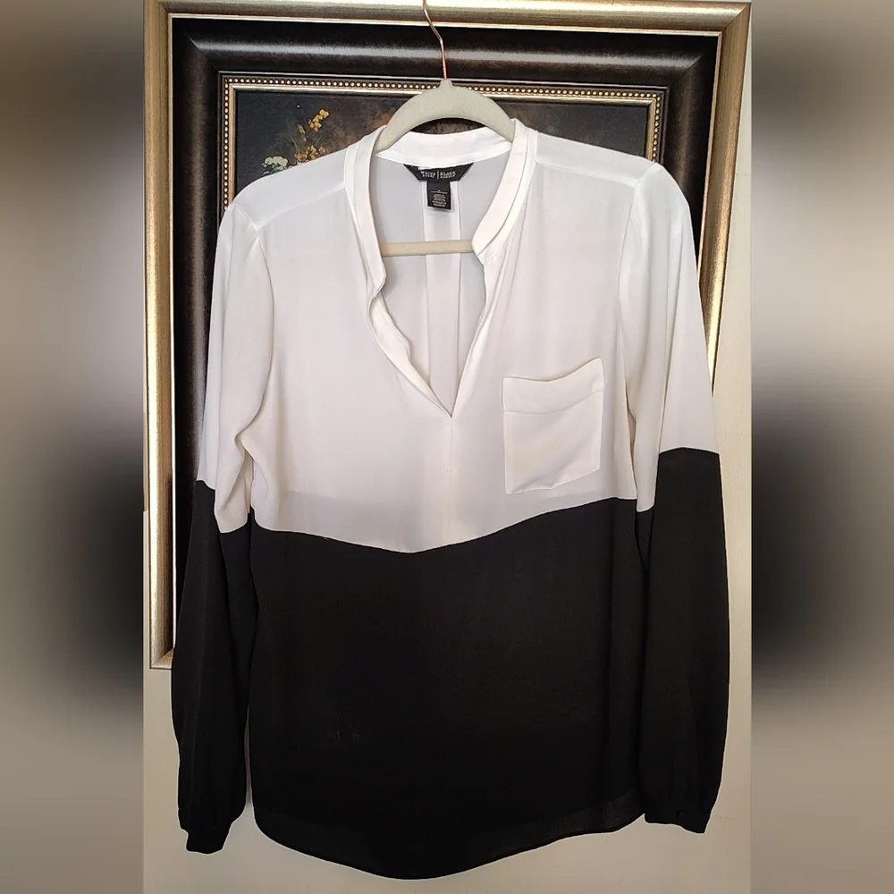 🖤 White House Black Market Contrast Blouse - Picture 1 of 6